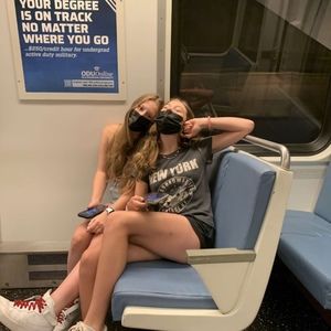 Meet your Posher, Annie